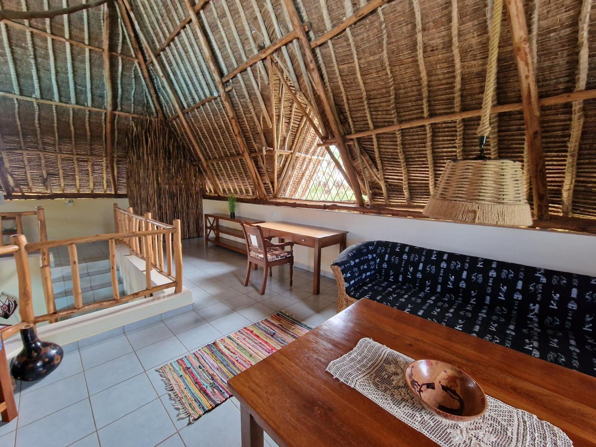 Paradiesische Villa Maisha Mazuri Mit Pool. Terrasse Und Personal Diani Beach Dış mekan fotoğraf