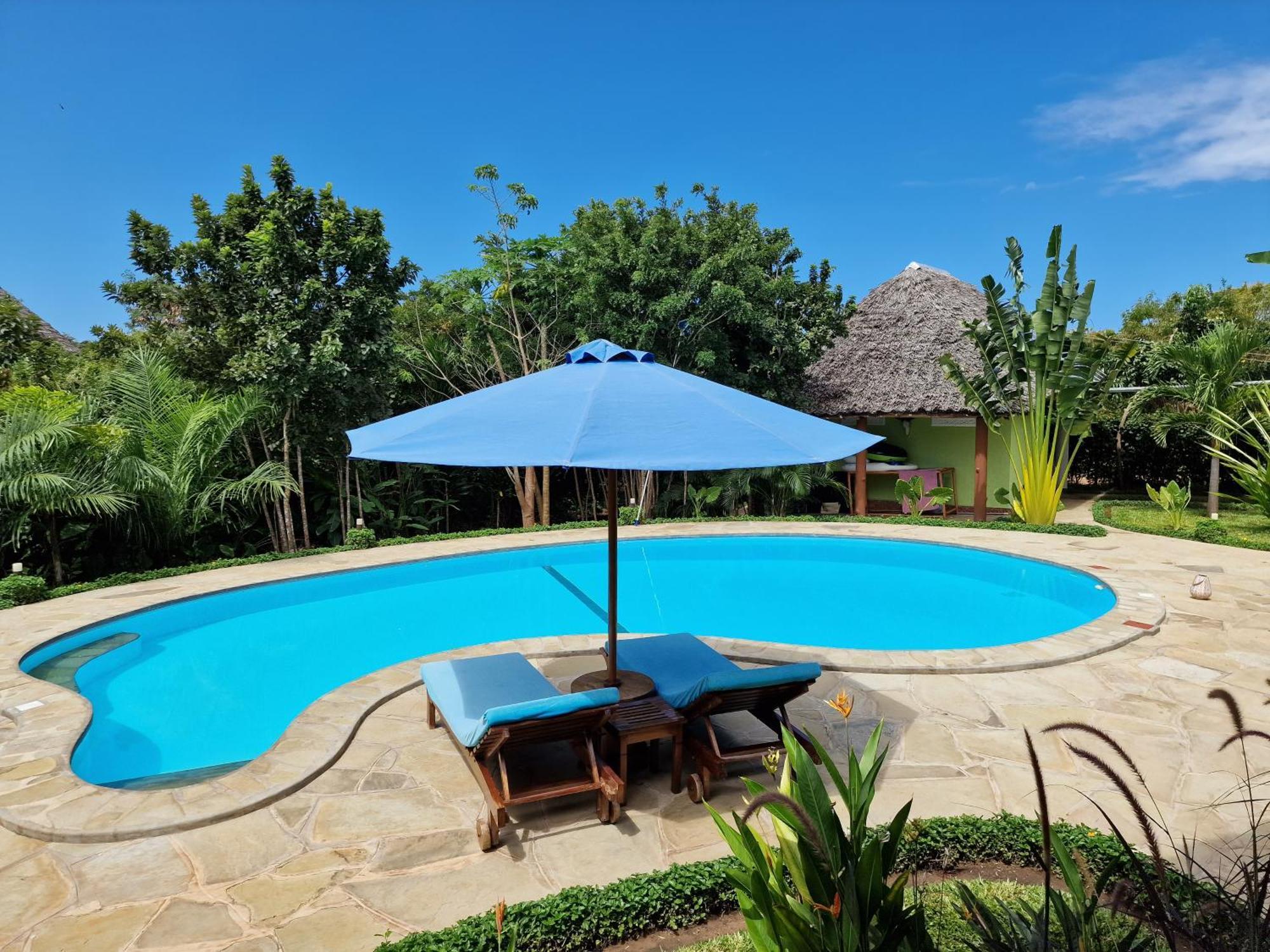 Paradiesische Villa Maisha Mazuri Mit Pool. Terrasse Und Personal Diani Beach Dış mekan fotoğraf