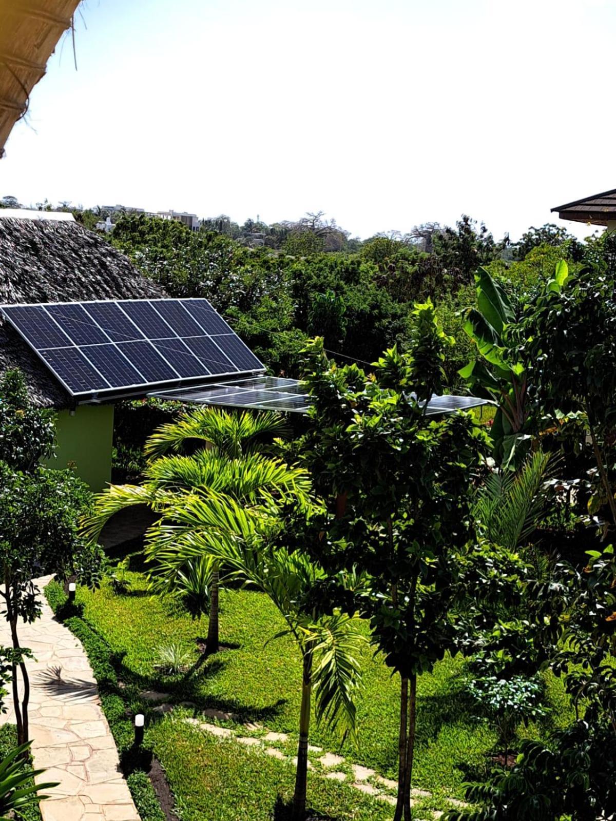 Paradiesische Villa Maisha Mazuri Mit Pool. Terrasse Und Personal Diani Beach Dış mekan fotoğraf